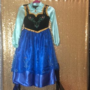 Original frozen sister dress by disney